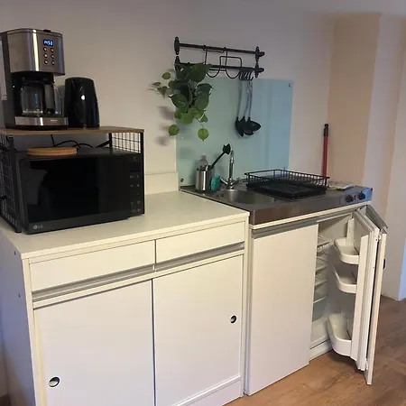 Small 45 M² *